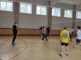 28 апреля команда техникума заняла 2 место в матчевой встрече по волейболу среди молодёжи, которая состоялась на базе колледжа "РосНОУ"