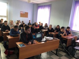 19 сентября 2022 года в техникуме прошло третье внеурочное занятия «Разговоры о важном» на тему «165-летие со дня рождения К.Э. Циолковского»