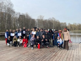 15 апреля студенты техникума с преподавателем Крыловой А.П. приняли участие в экологическом забеге-квесте "Беги-убирайся"