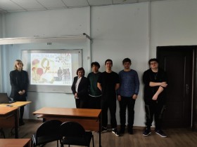 В рамках празднования 80-летия Великой Победы преподавателями Гончаровой Л.П. и Тюриной К.В. были проведены интегрированные уроки